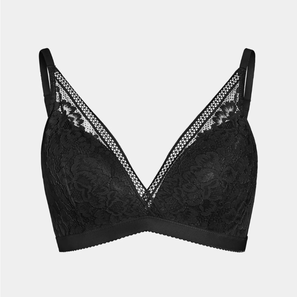 XXL Knix Black Lace Deep V Bra